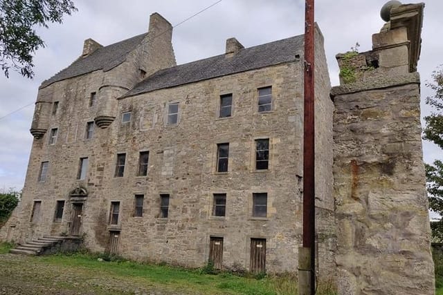 Lallybroch aka, Midhope Castle, Outlander filmimg location, Scotland